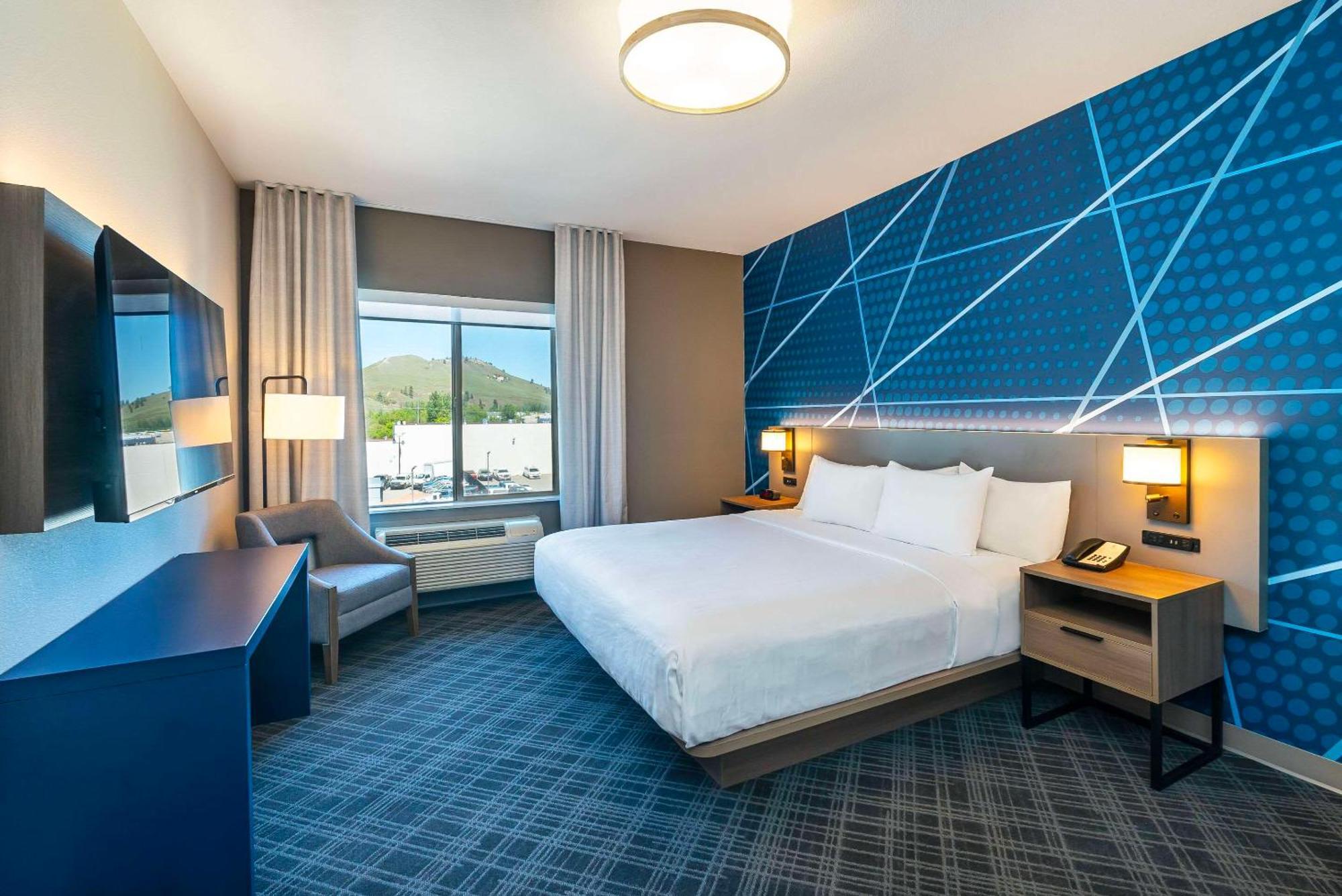Comfort Suites Kelowna Kültér fotó